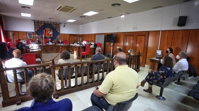 maribel-peinado-ni-yo-ni-ningun-alcalde-de-espana-lee-todo-lo-que-firma