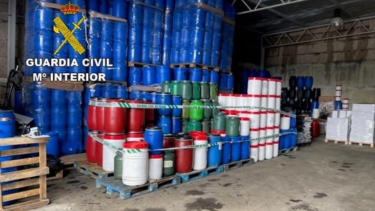 se-investiga-el-robo-de-mas-de-12-000-litros-de-aceite-usado-en-curtis-la-coruna