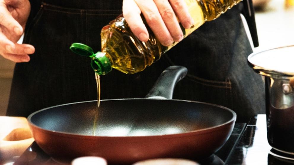 las-plantas-de-biodiesel-necesitan-tu-aceite-usado-de-cocina