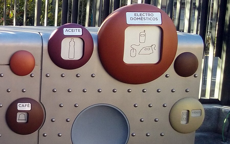 los-380-puntos-de-madrid-donde-puedes-reciclar-el-aceite-de-cocina-usado