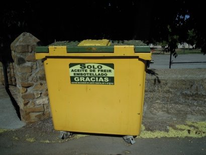 carcel-para-dos-empresarios-por-fraude-en-la-instalacion-de-contenedores-de-aceites-usados