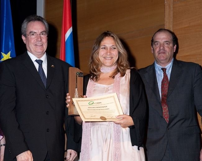 santander-recibe-la-escoba-de-platino-por-su-limpieza-urbana-y-gestion-de-residuos