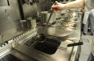 la-xunta-investiga-a-constructores-y-abogados-por-la-trama-del-aceite-usado